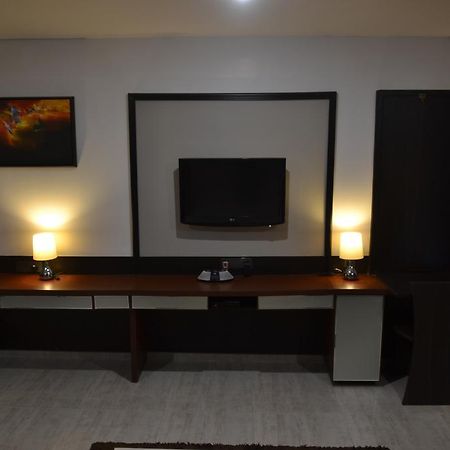 Sea Rock Inn Daman Esterno foto