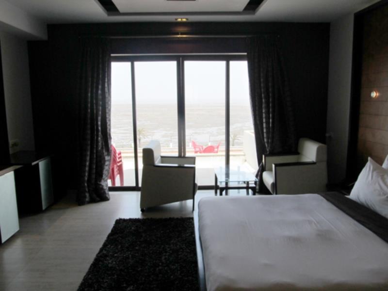 Sea Rock Inn Daman Esterno foto